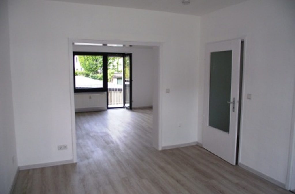 Gepflegte und helle Wohnung mit Süd/West-Balkon